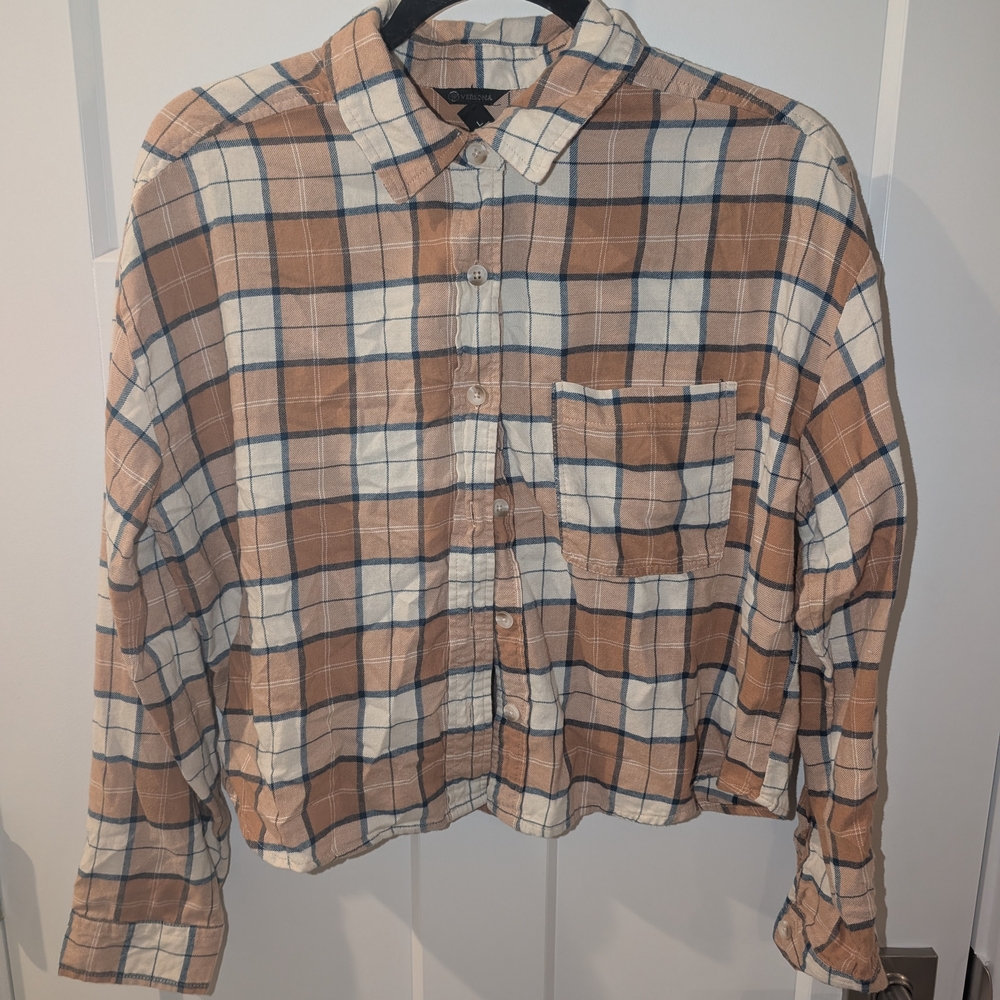 Universal Thread Tan and Blue Plaid Crop Shirt